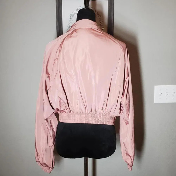 LOVE TREE Dusty Rose Pink Cropped Zip-Up Windbreaker Jacket Size Medium - Picture 3 of 15